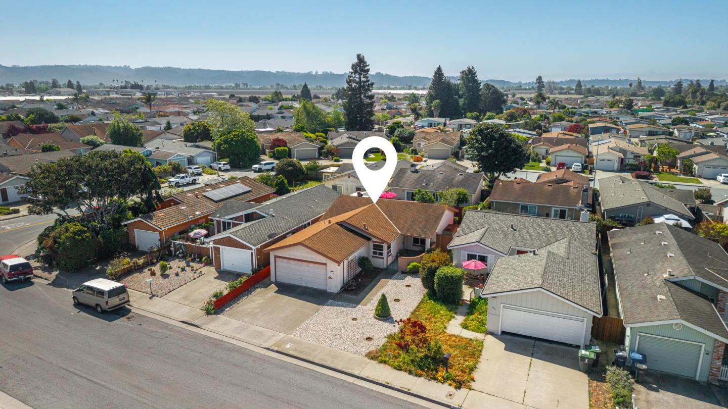 459 Vivienne Drive