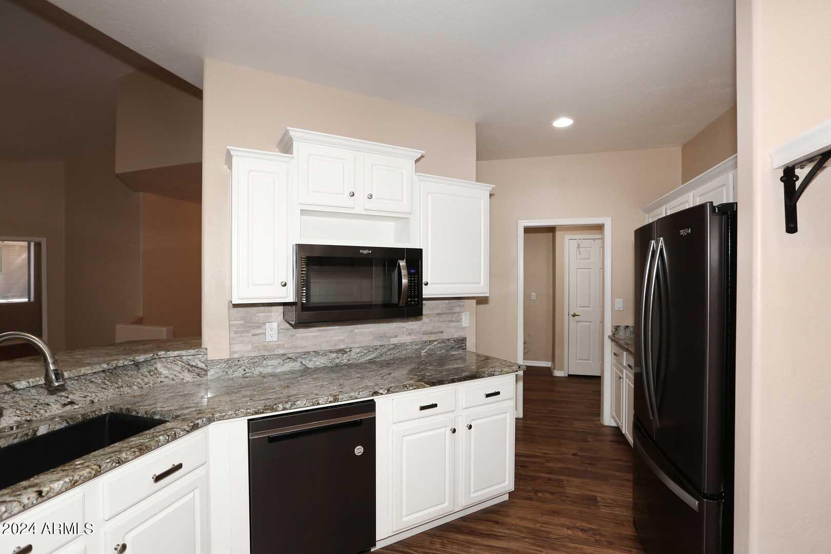 4202 E Broadway Road # 225