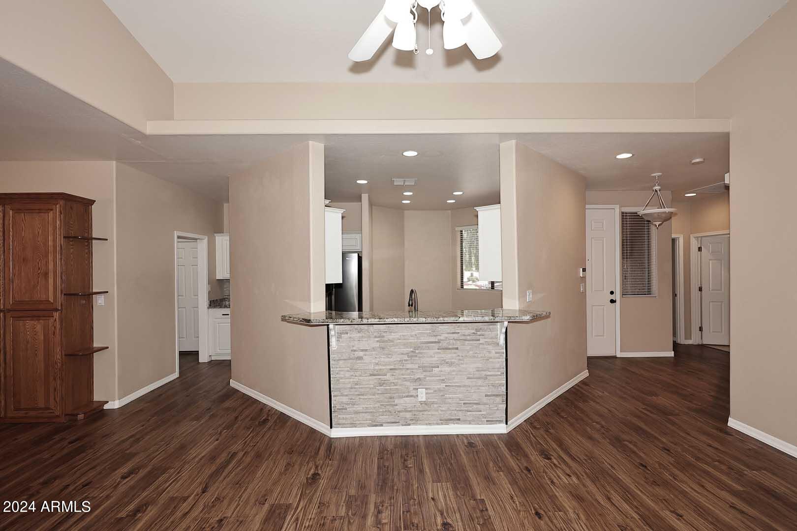 4202 E Broadway Road # 225