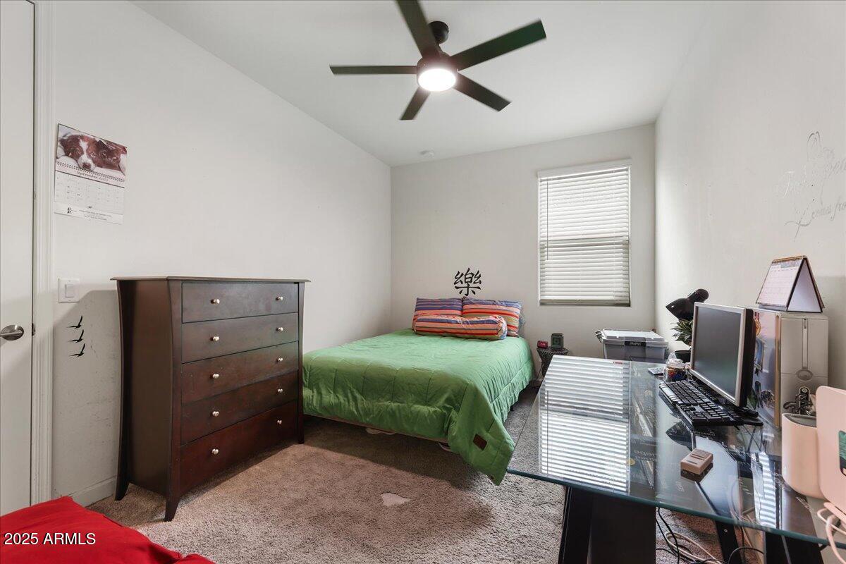 2745 W POLLACK Street