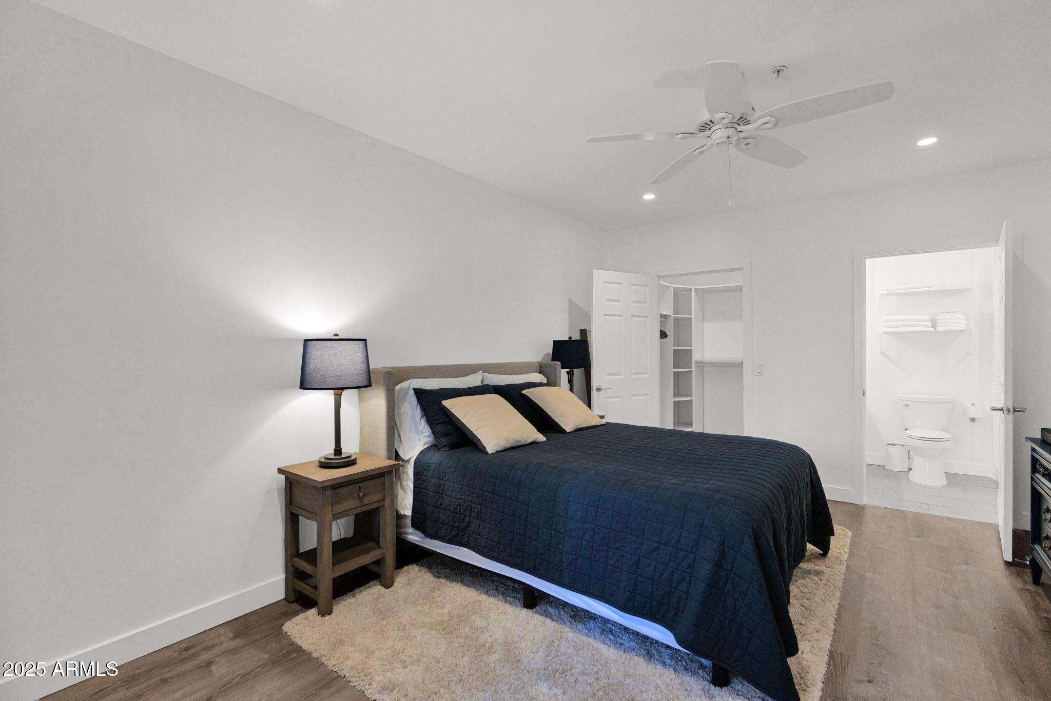 15095 N THOMPSON PEAK Parkway, 1050