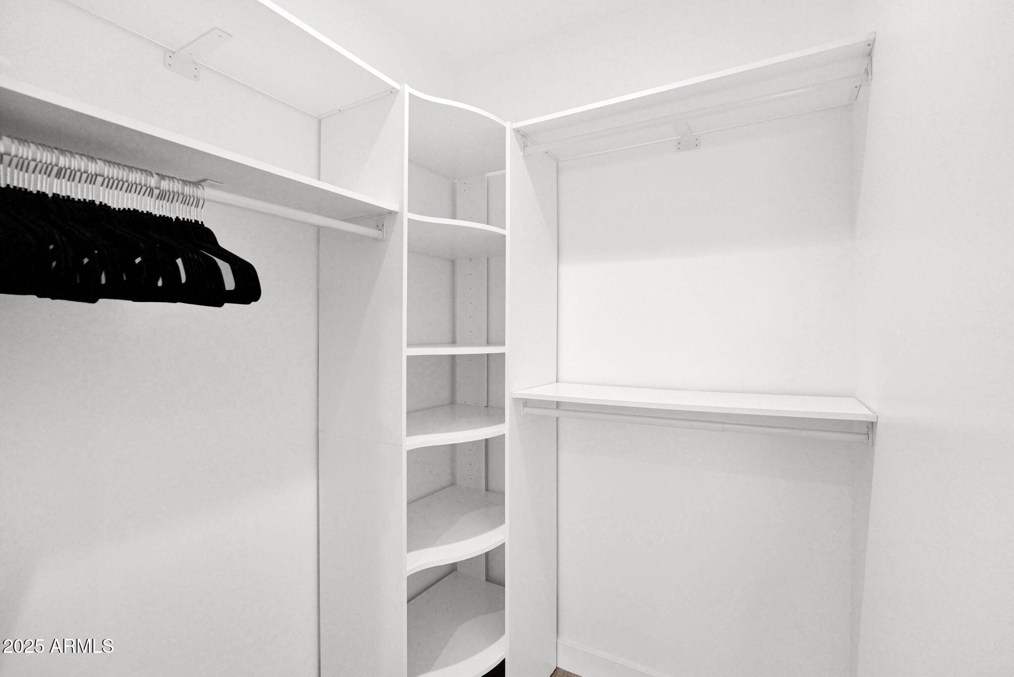 15095 N THOMPSON PEAK Parkway, 1050