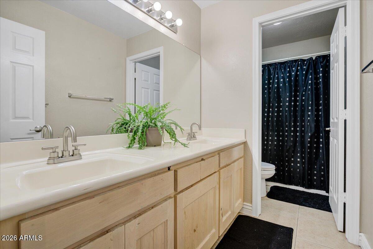 5721 W MARIPOSA GRANDE Lane