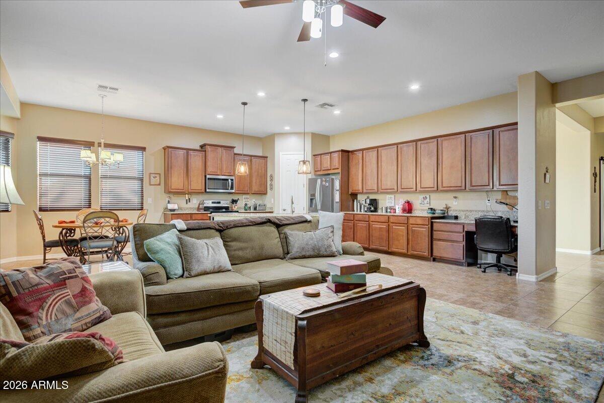 18025 W CASSIA Way
