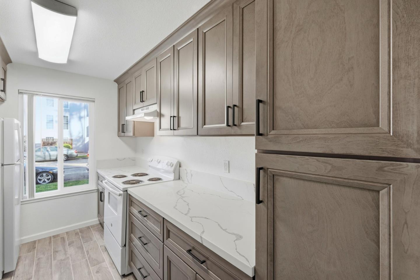 1660 Laguna Street D