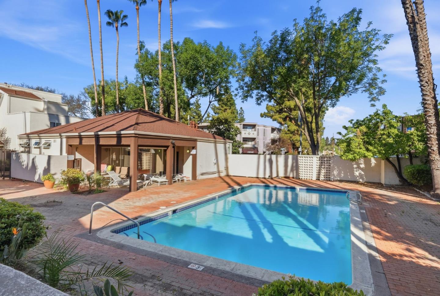 1660 Laguna Street D