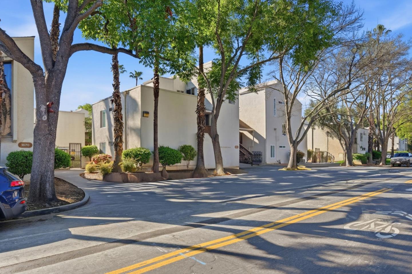 1660 Laguna Street D