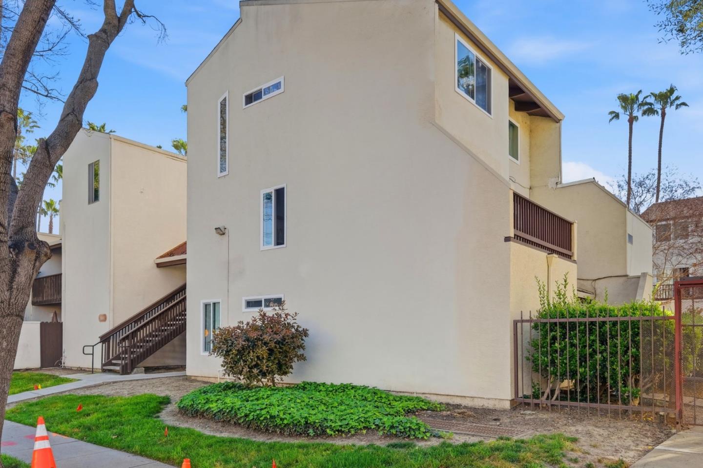 1660 Laguna Street D