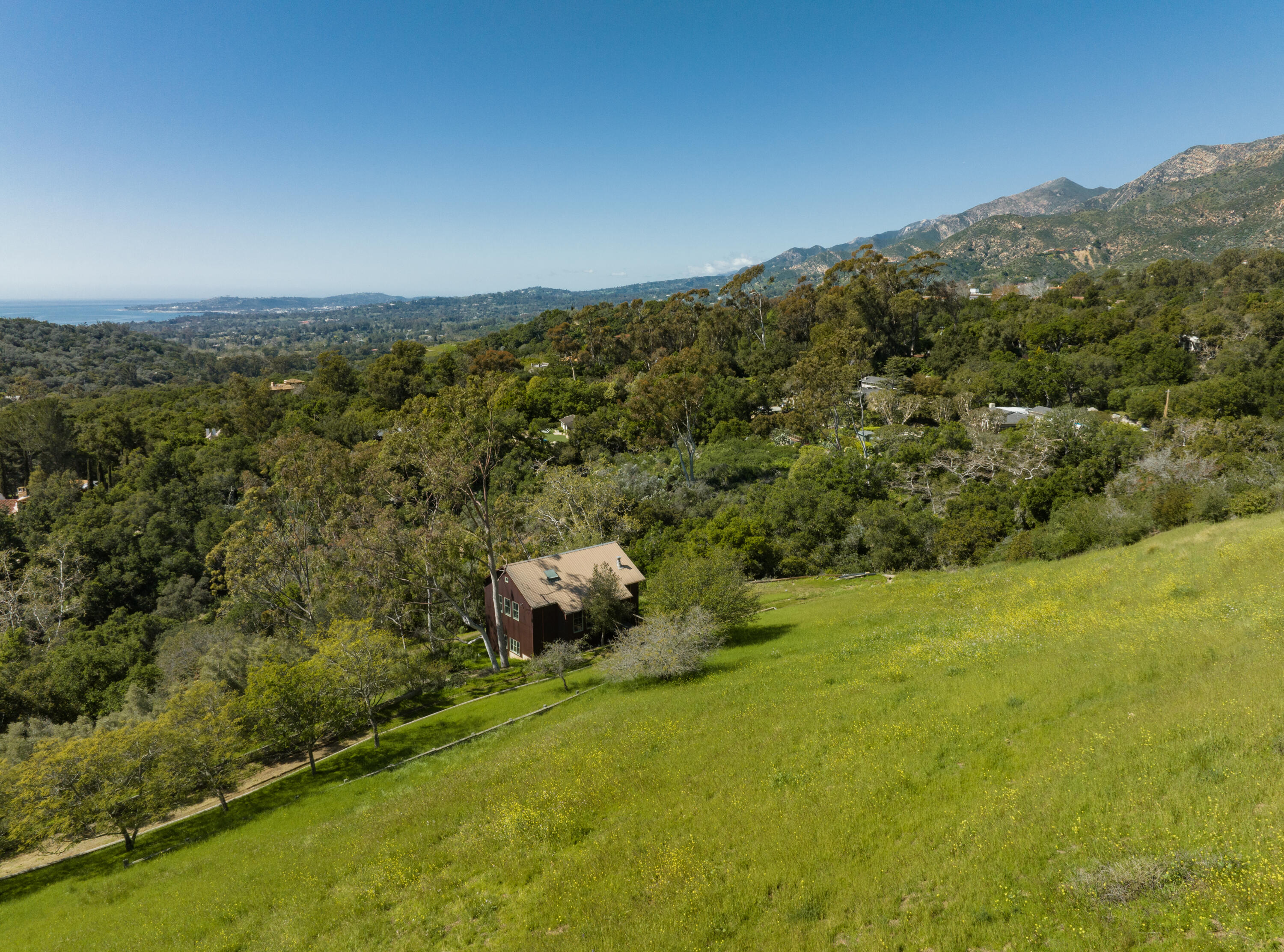 2870 E Valley Road
