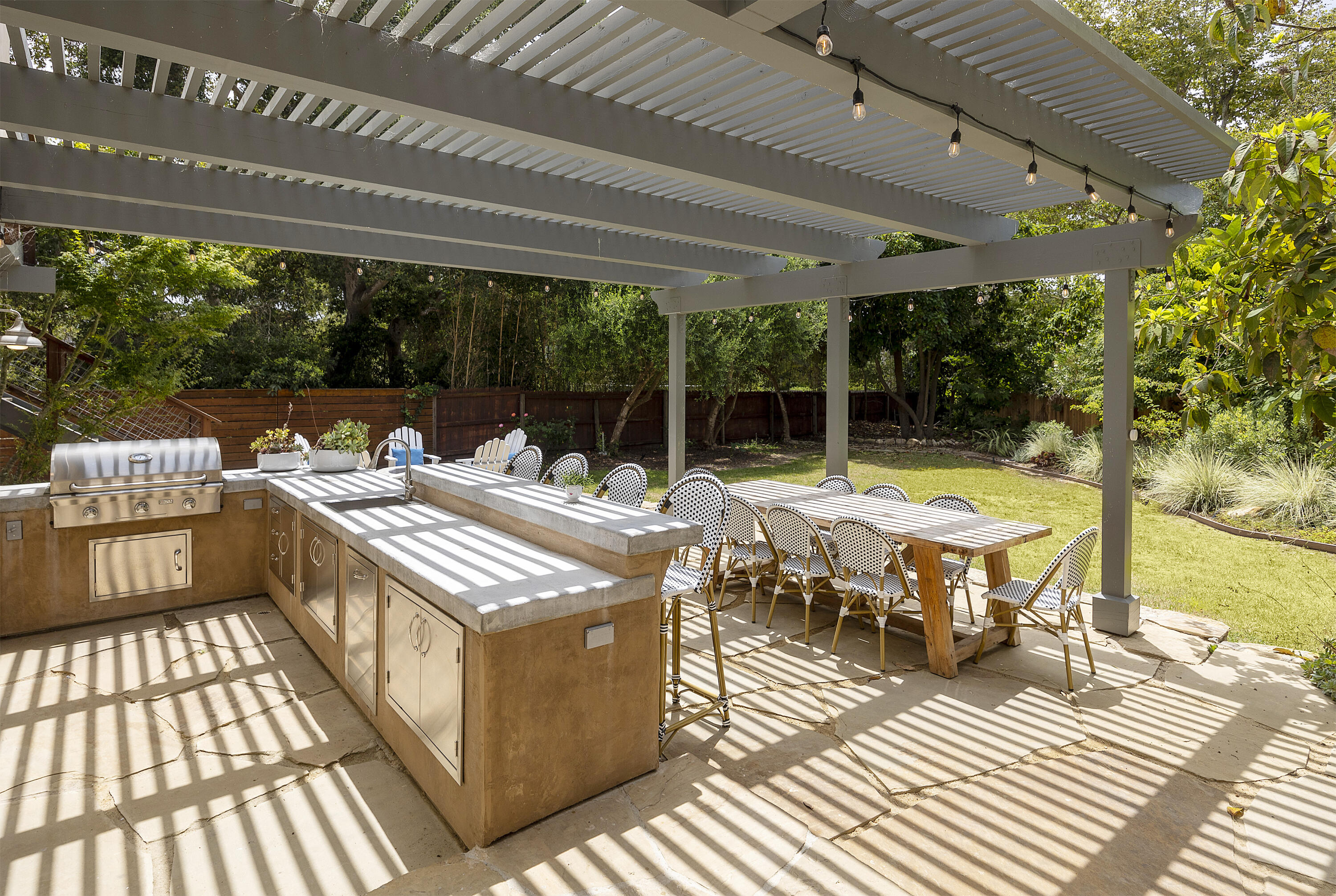 161 Loureyro Road
