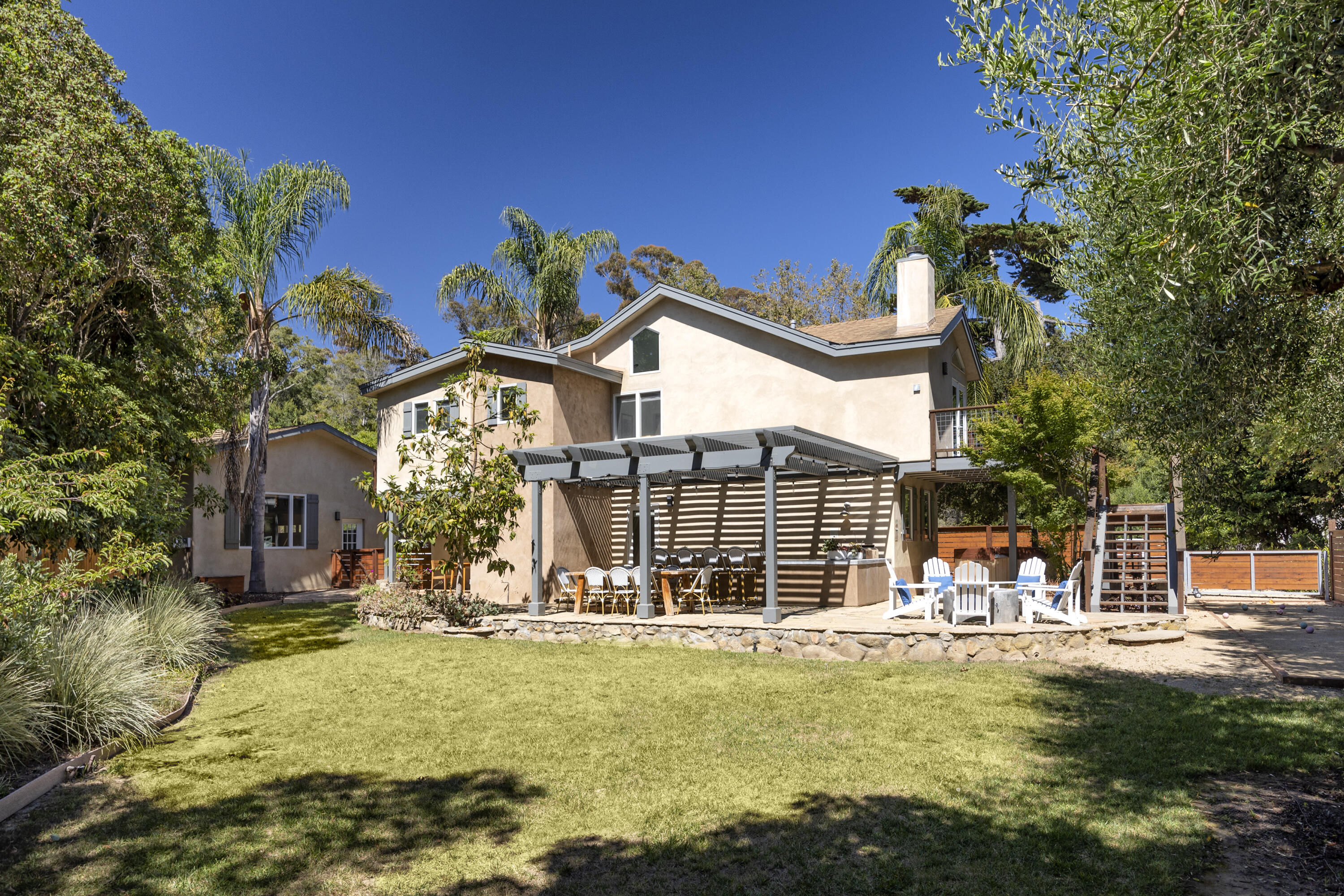 161 Loureyro Road