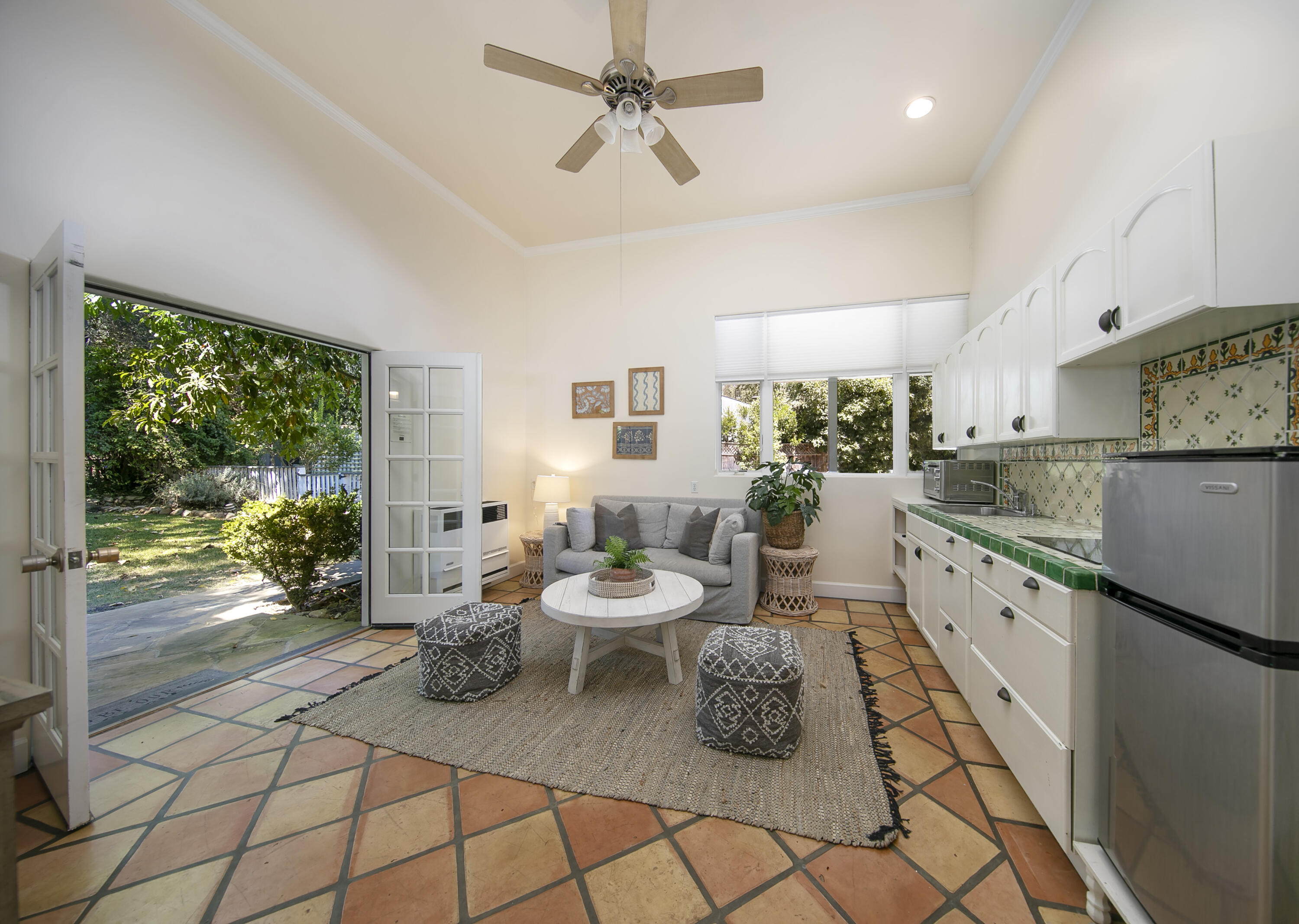 161 Loureyro Road