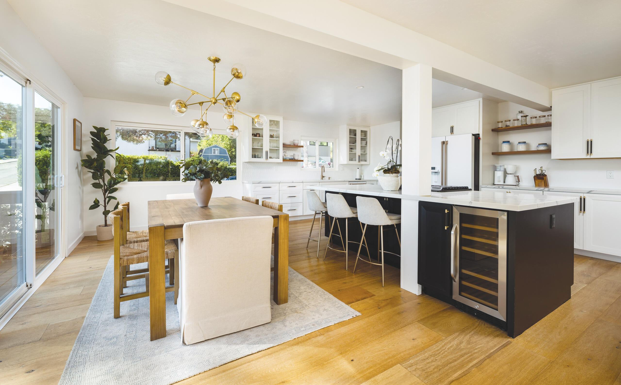 3241 Lucinda Lane