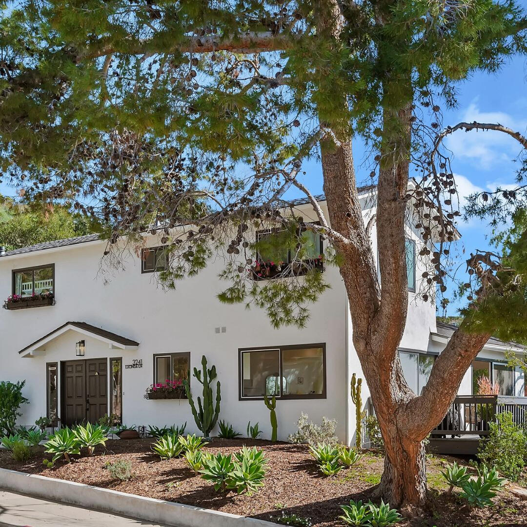 3241 Lucinda Lane