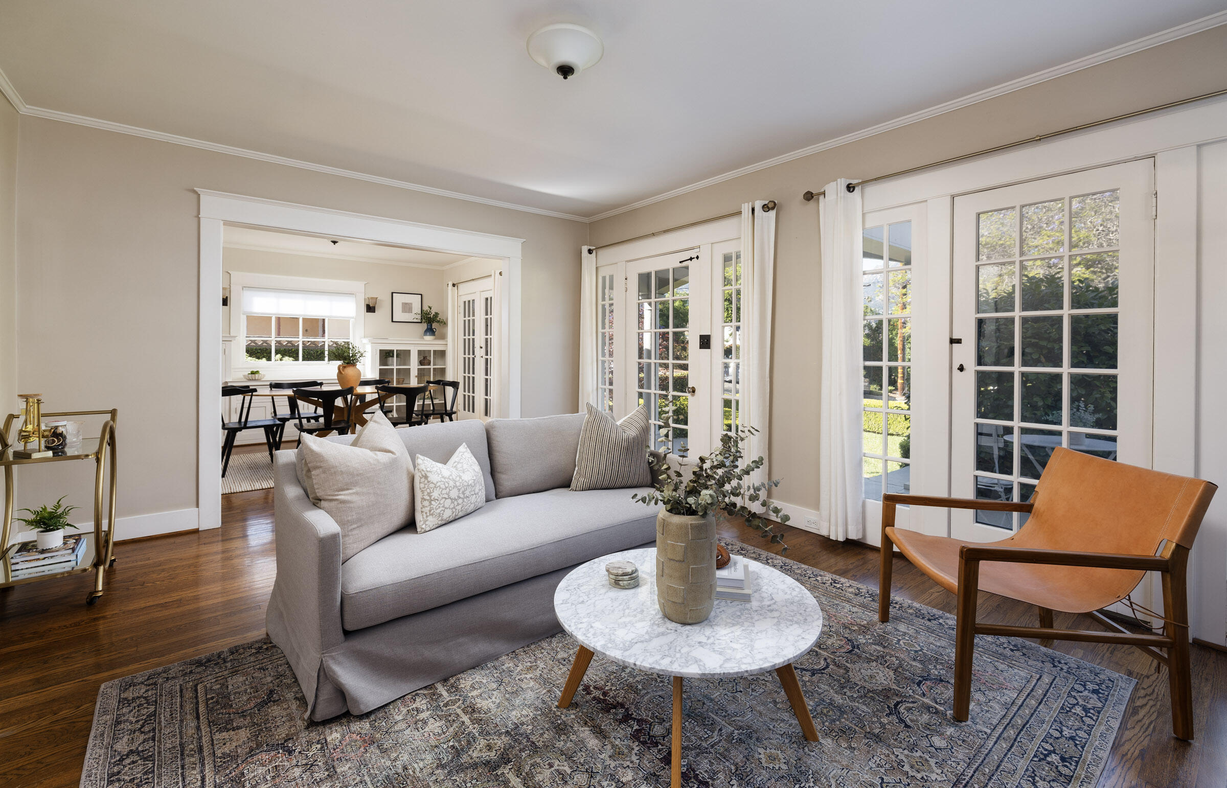 2827-2829 Serena Road