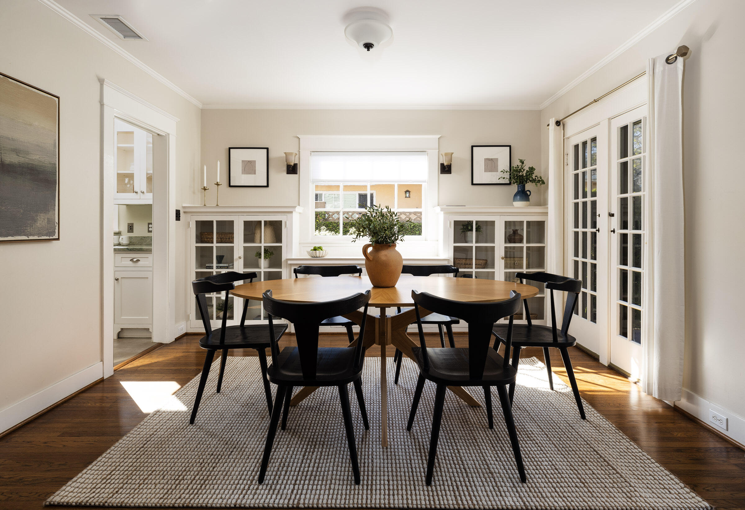 2827-2829 Serena Road