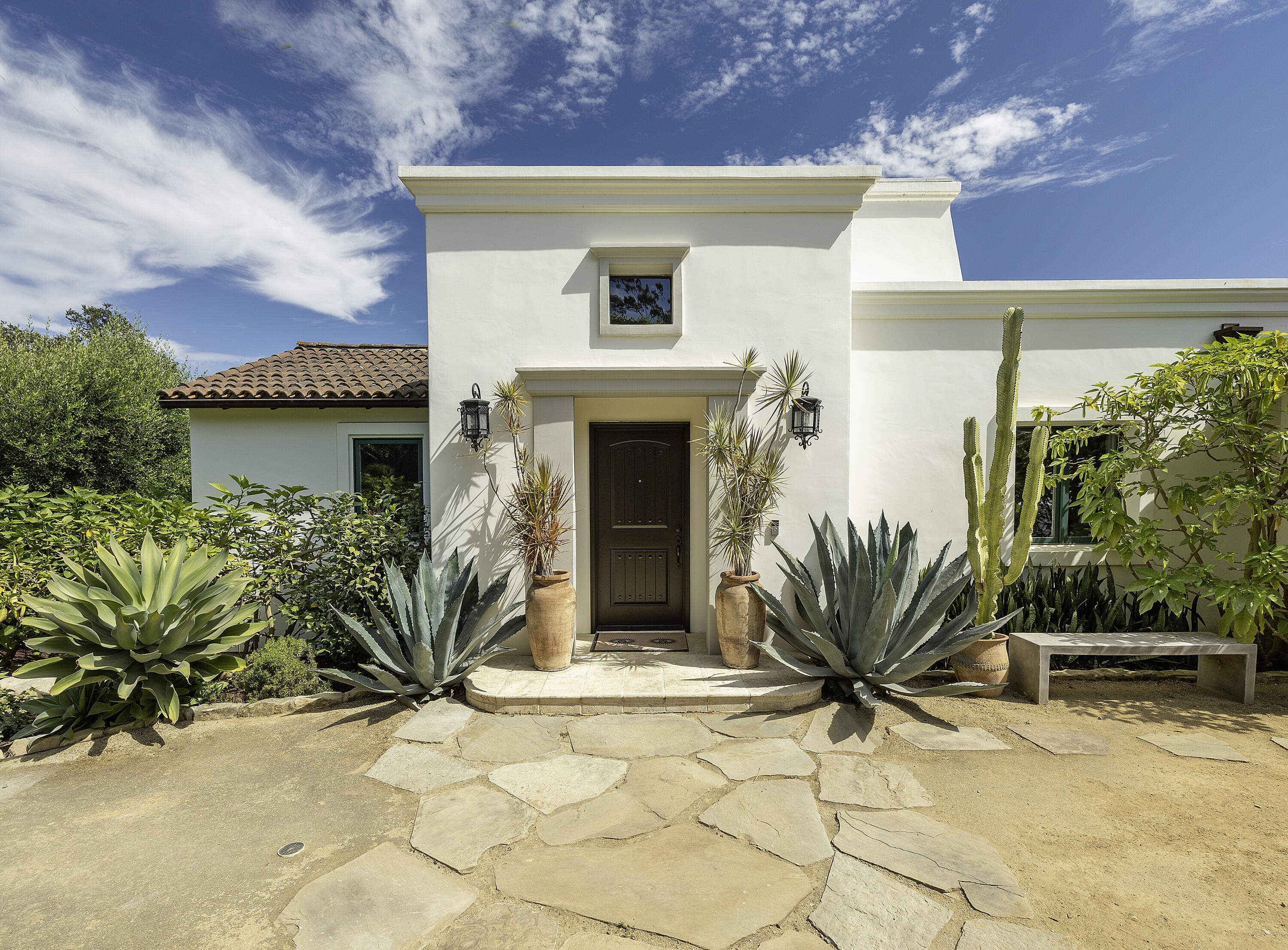 904 Jimeno Road