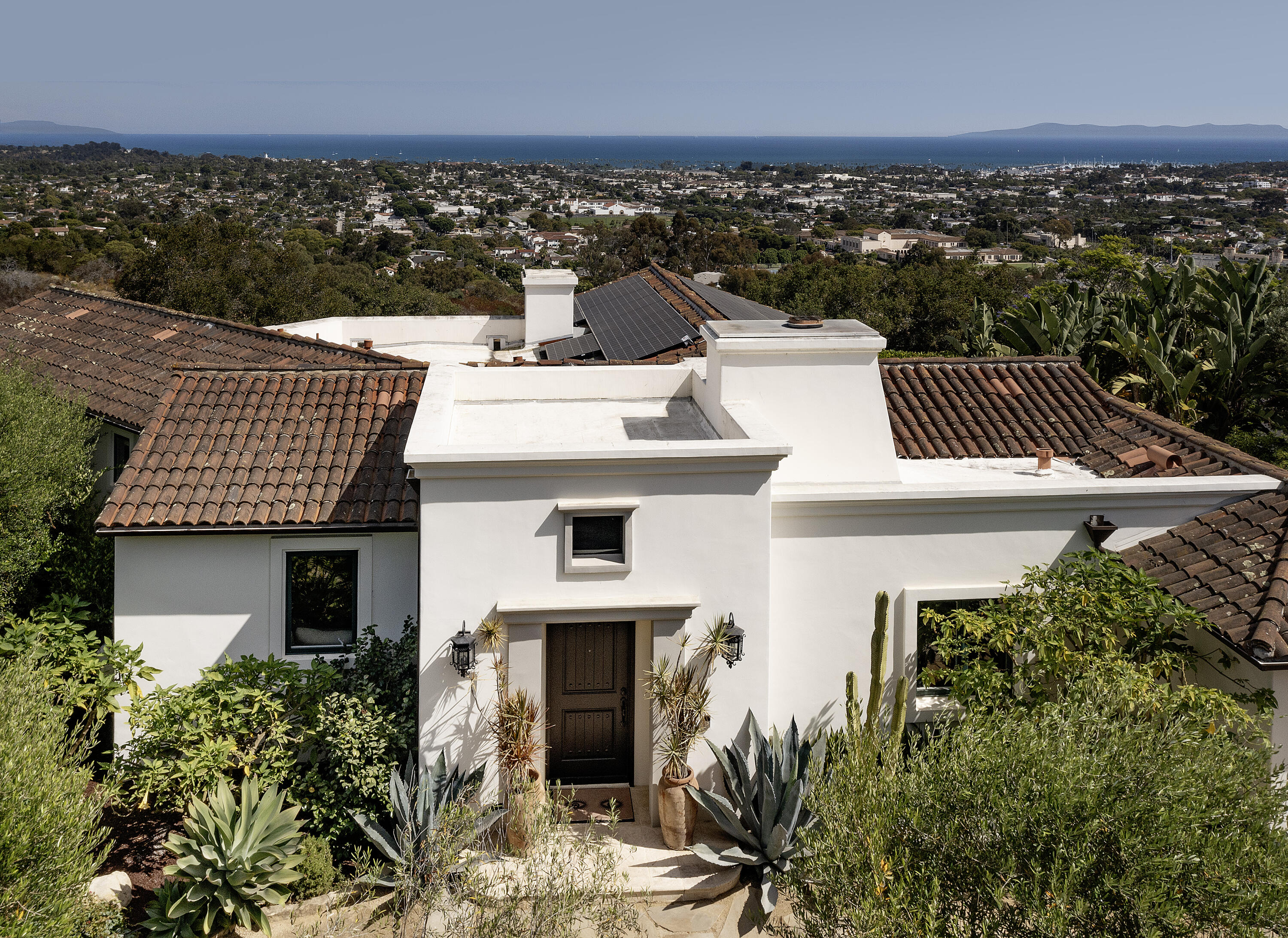 904 Jimeno Road