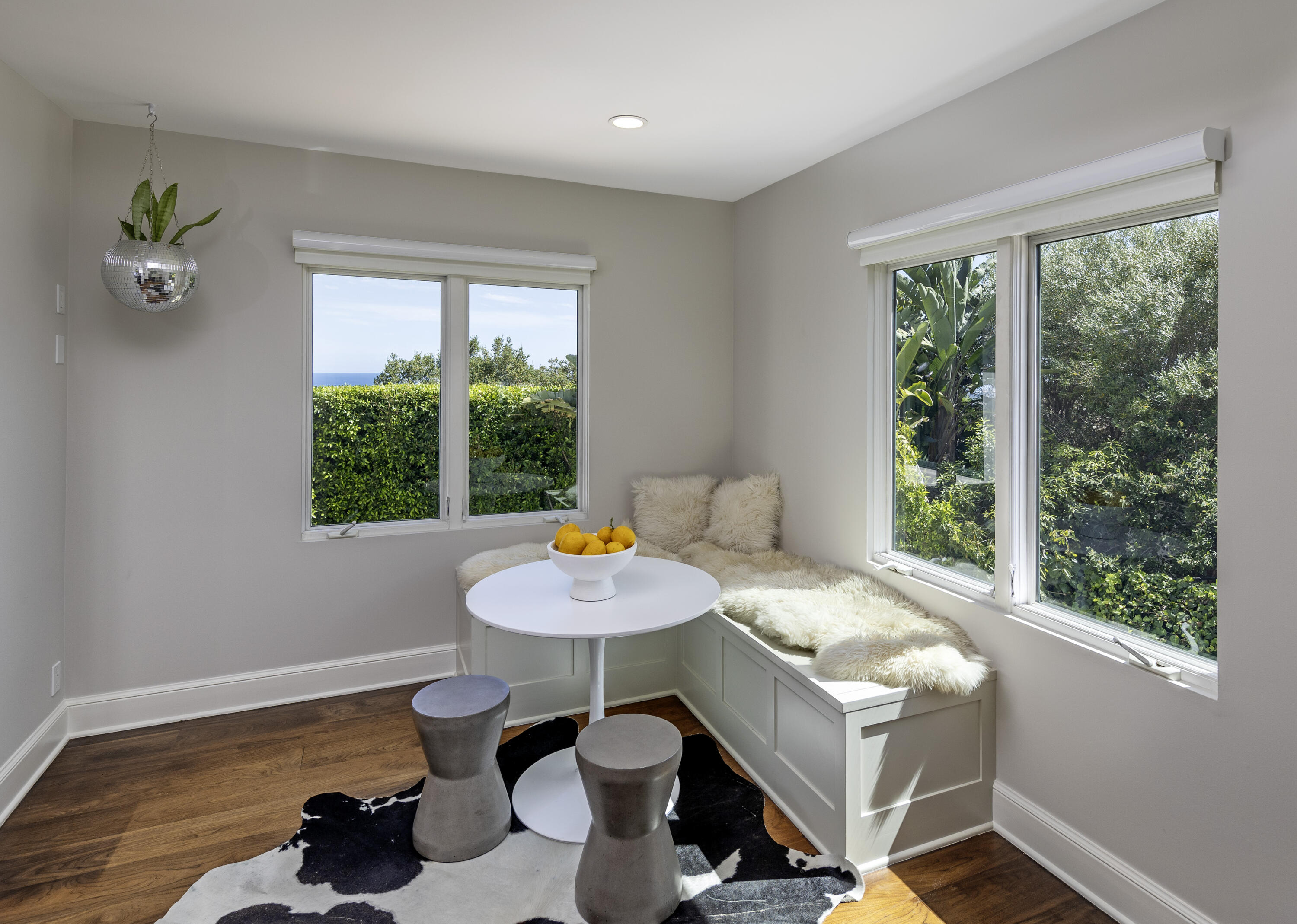 904 Jimeno Road
