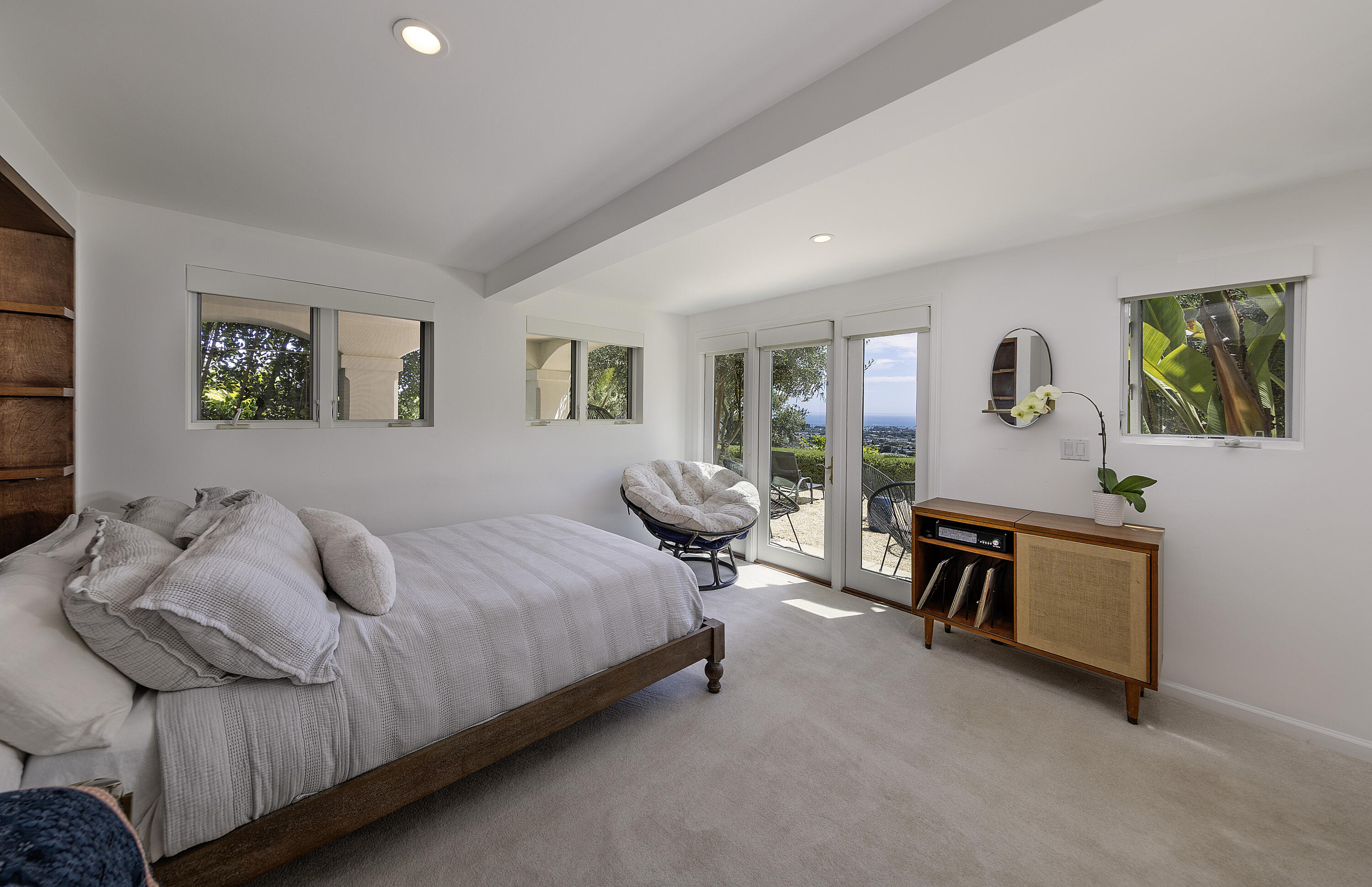 904 Jimeno Road