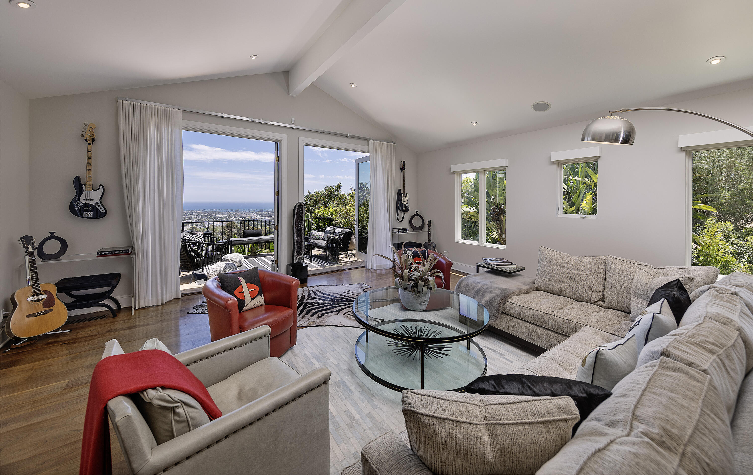 904 Jimeno Road