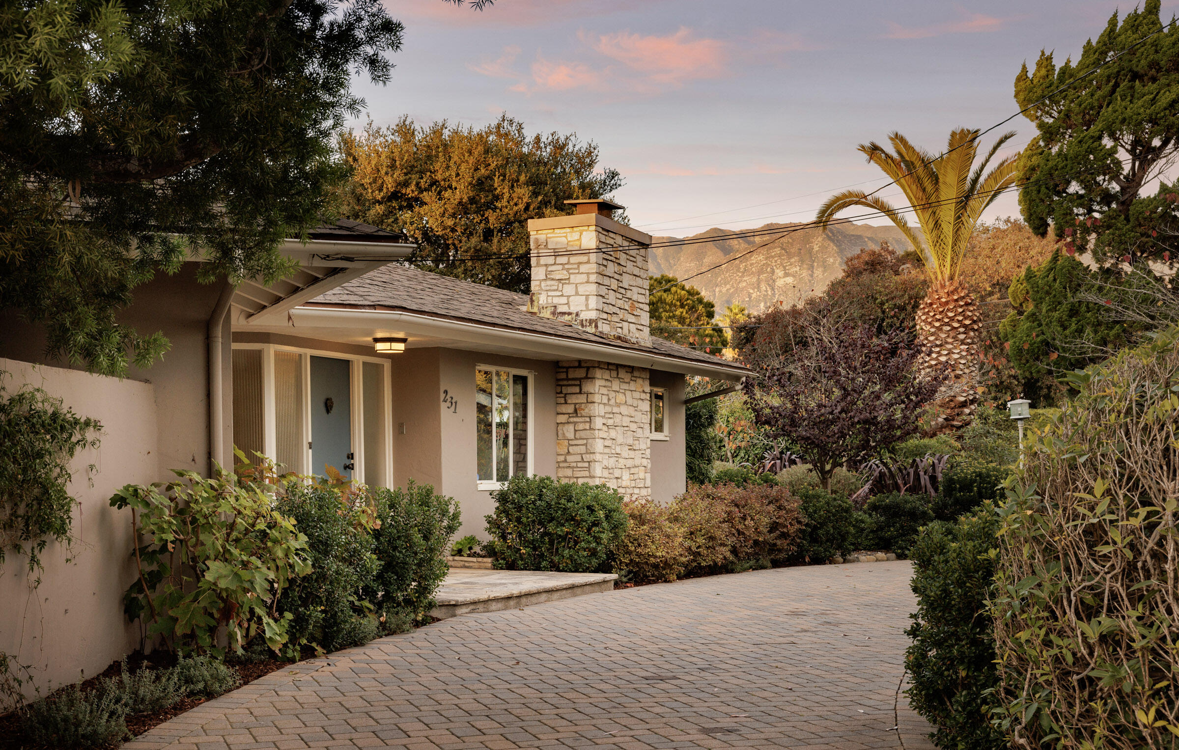 231 Middle Road