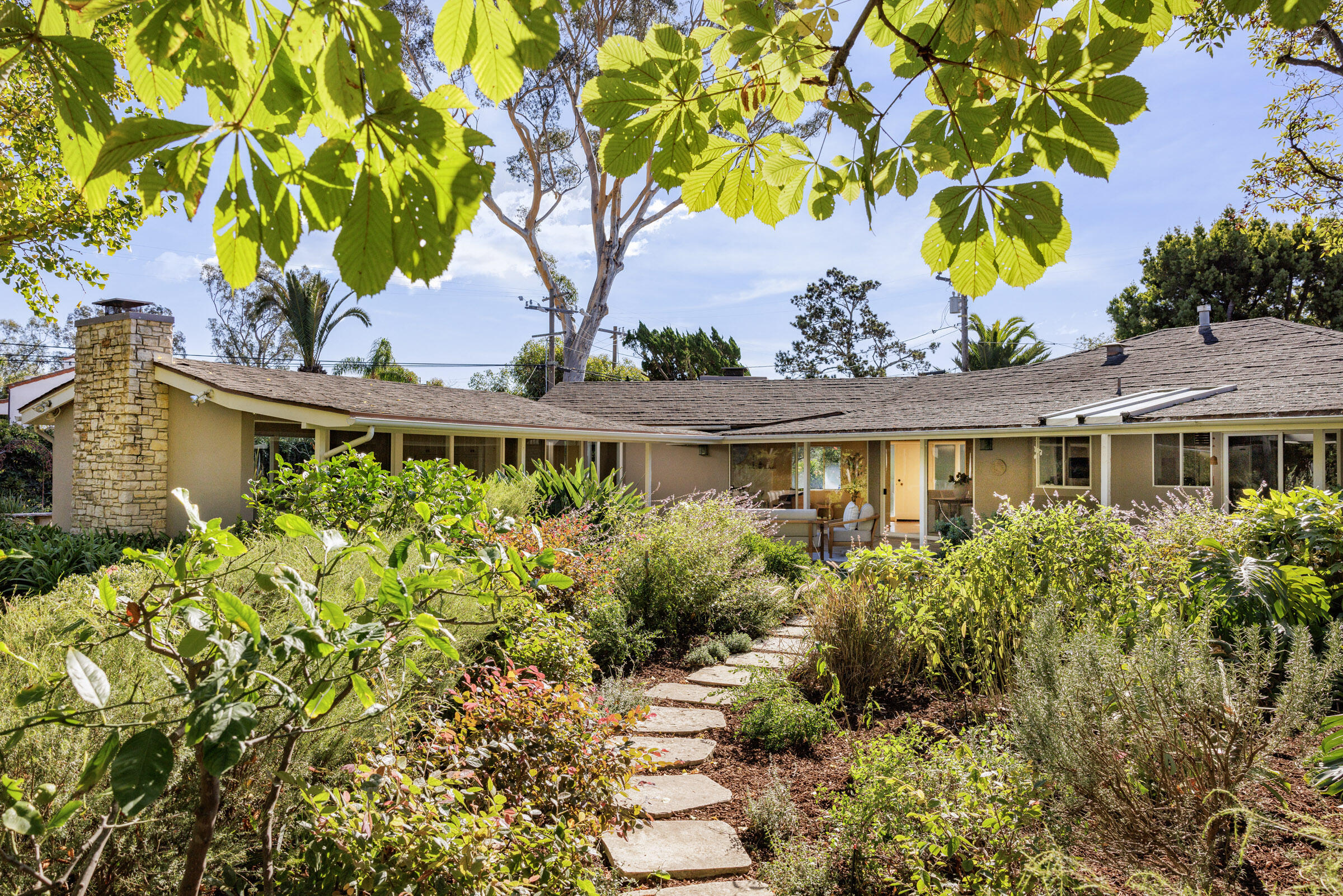 231 Middle Road