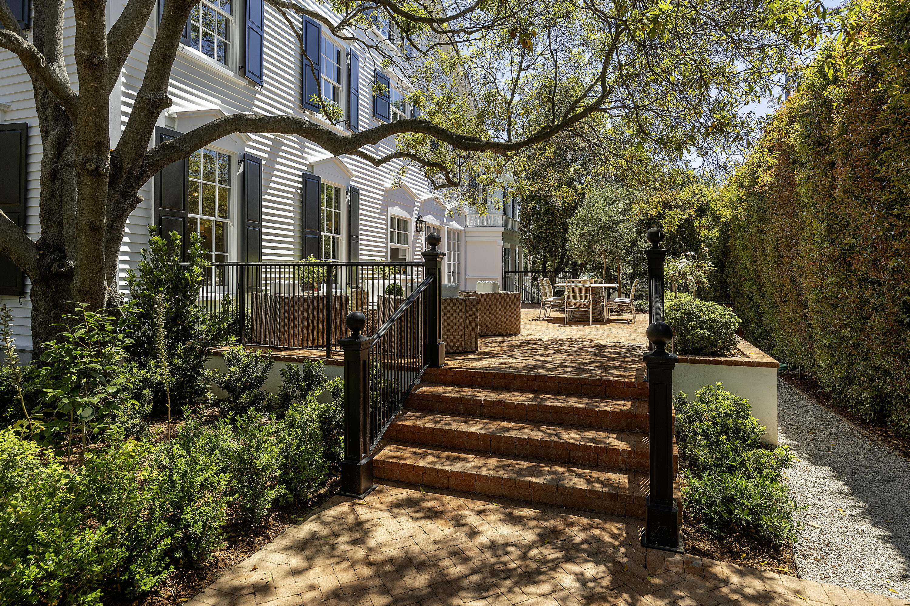 1731 Santa Barbara Street