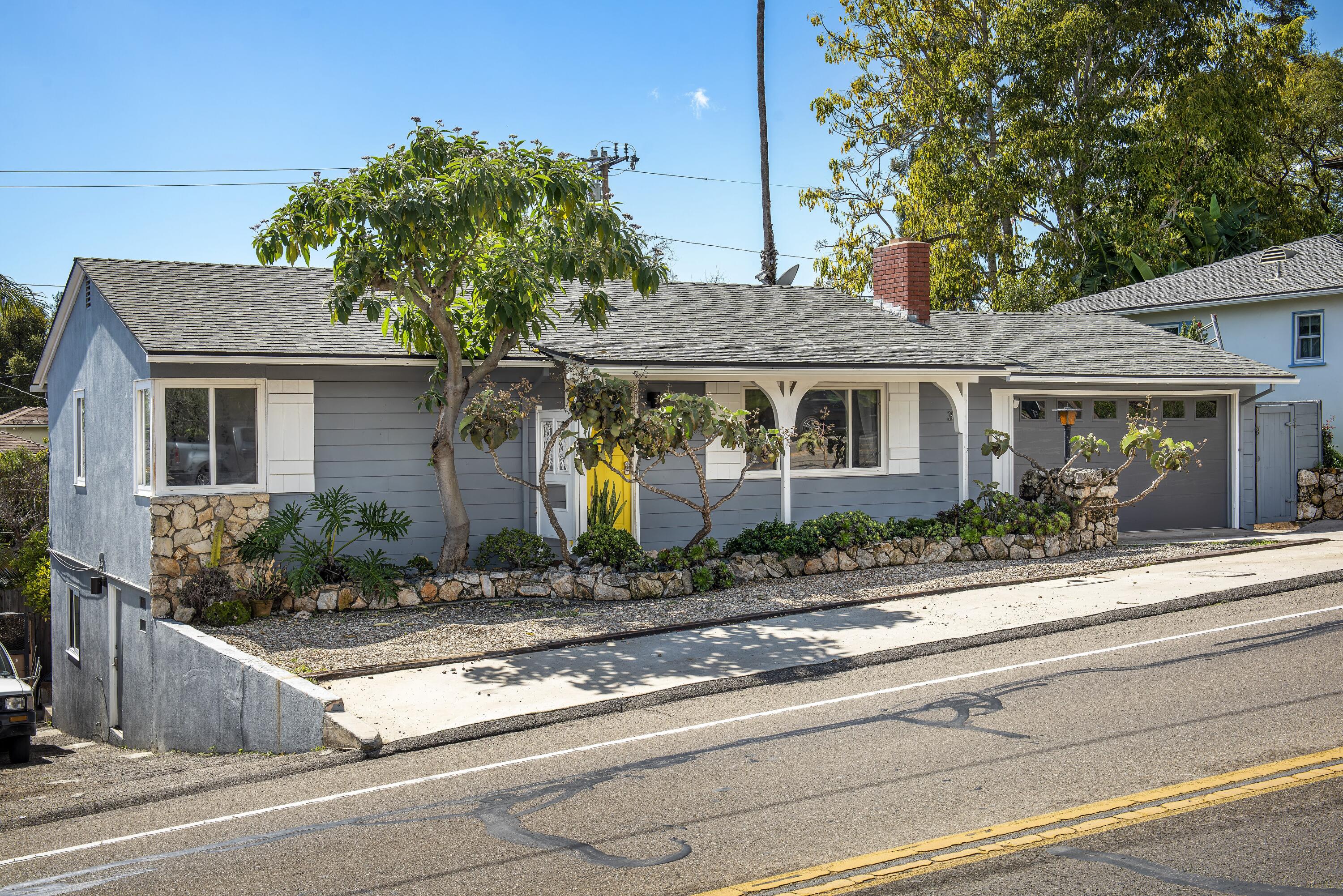 3117 Foothill Road