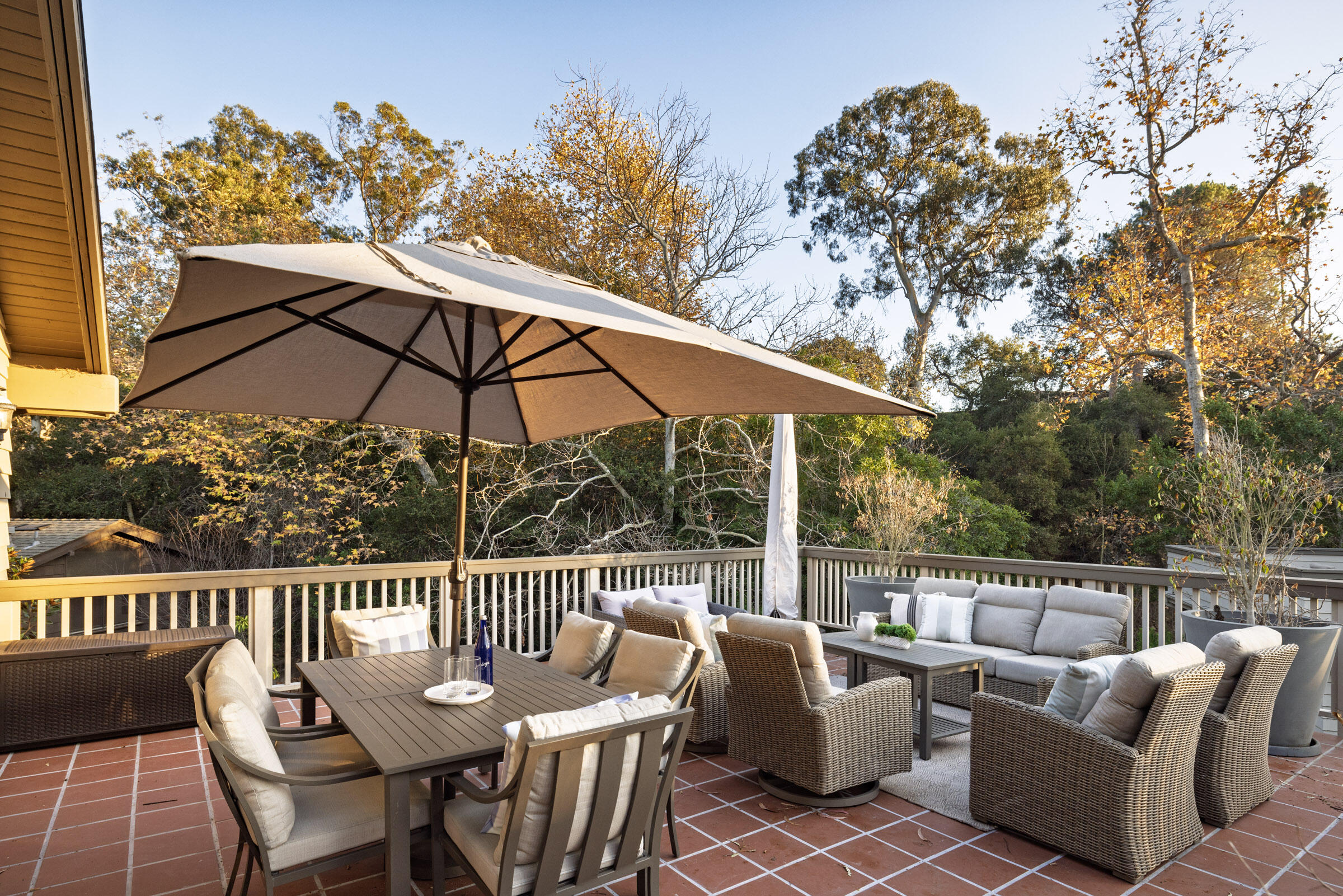 2731 Miradero Drive