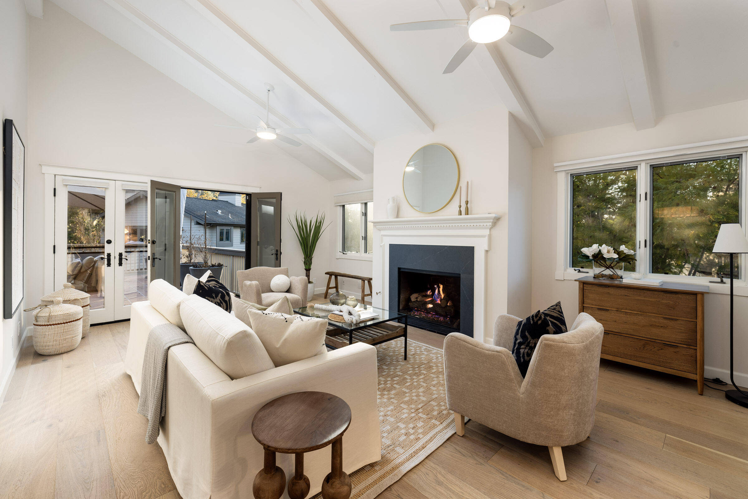 2731 Miradero Drive