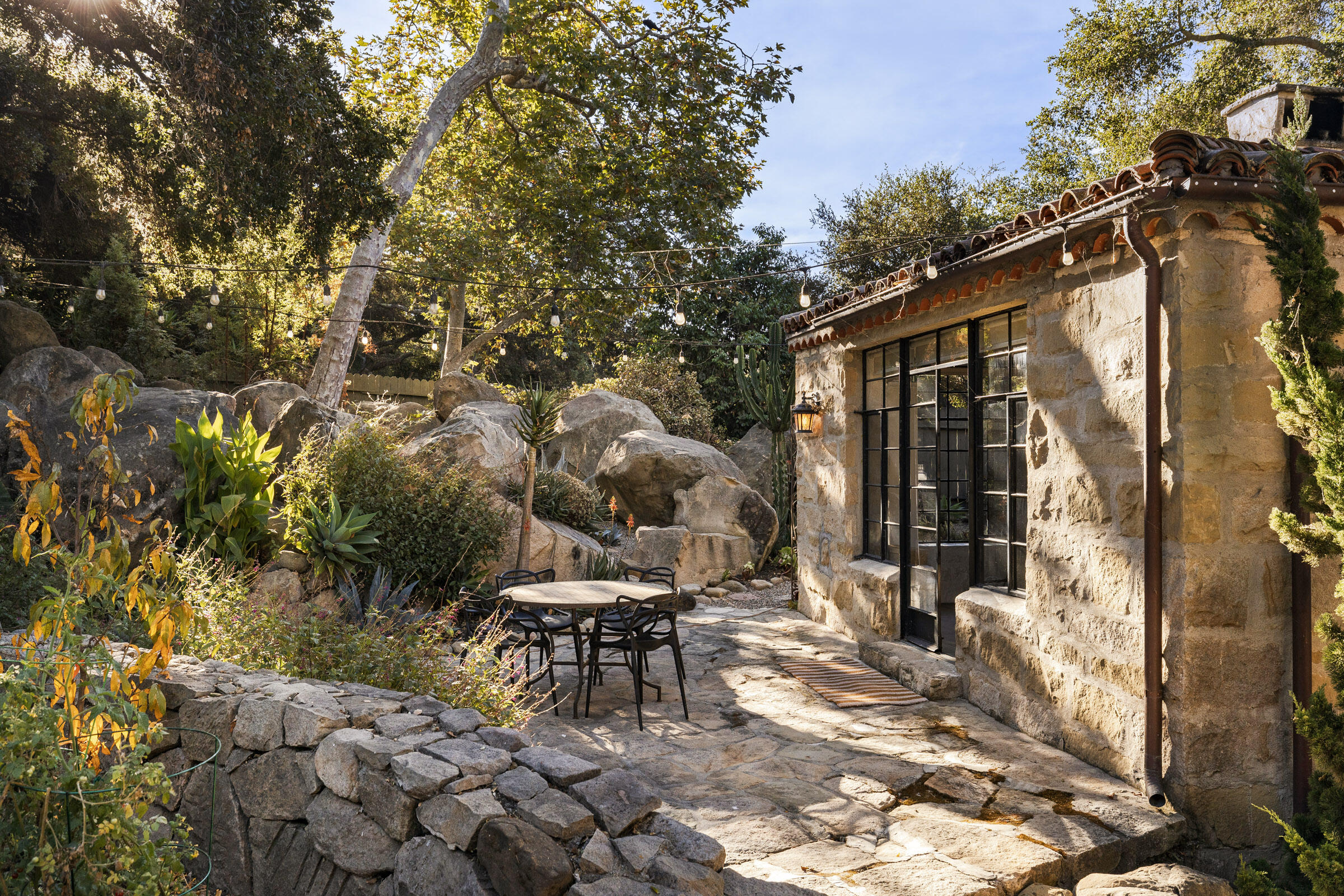 700 Mission Canyon Road