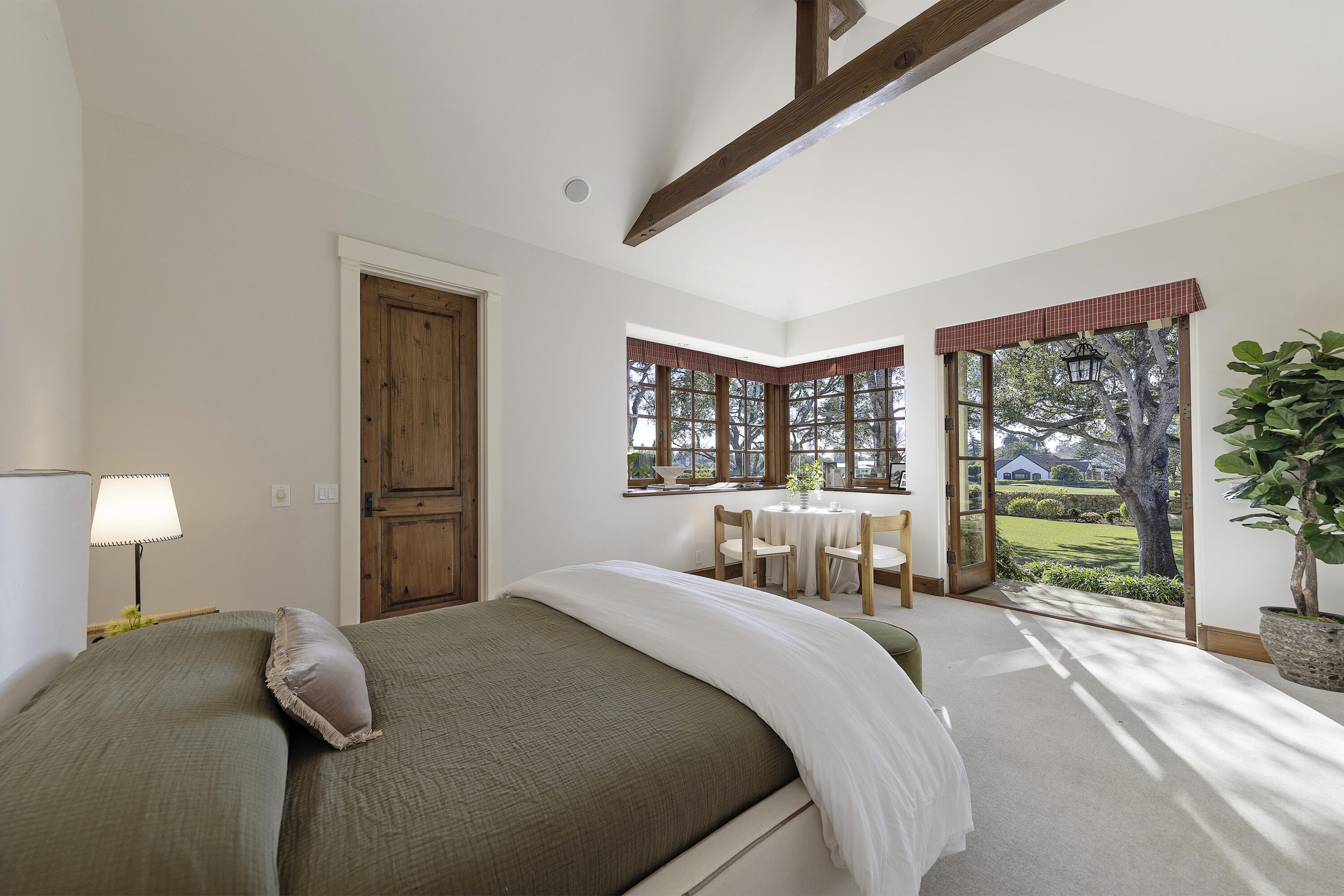 2125 Ten Acre Road