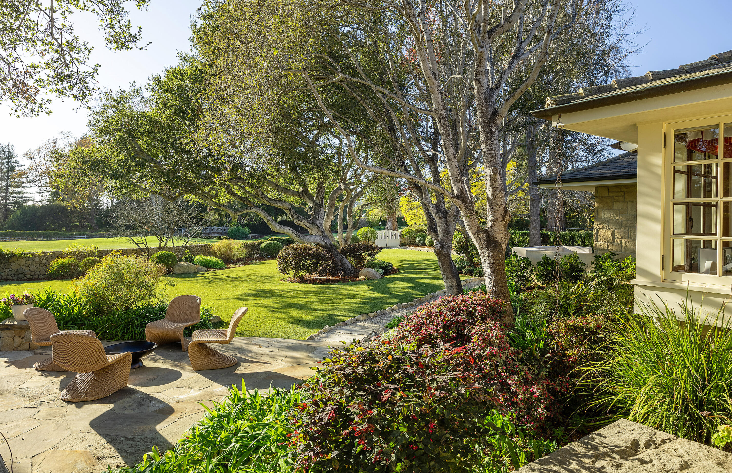 2125 Ten Acre Road