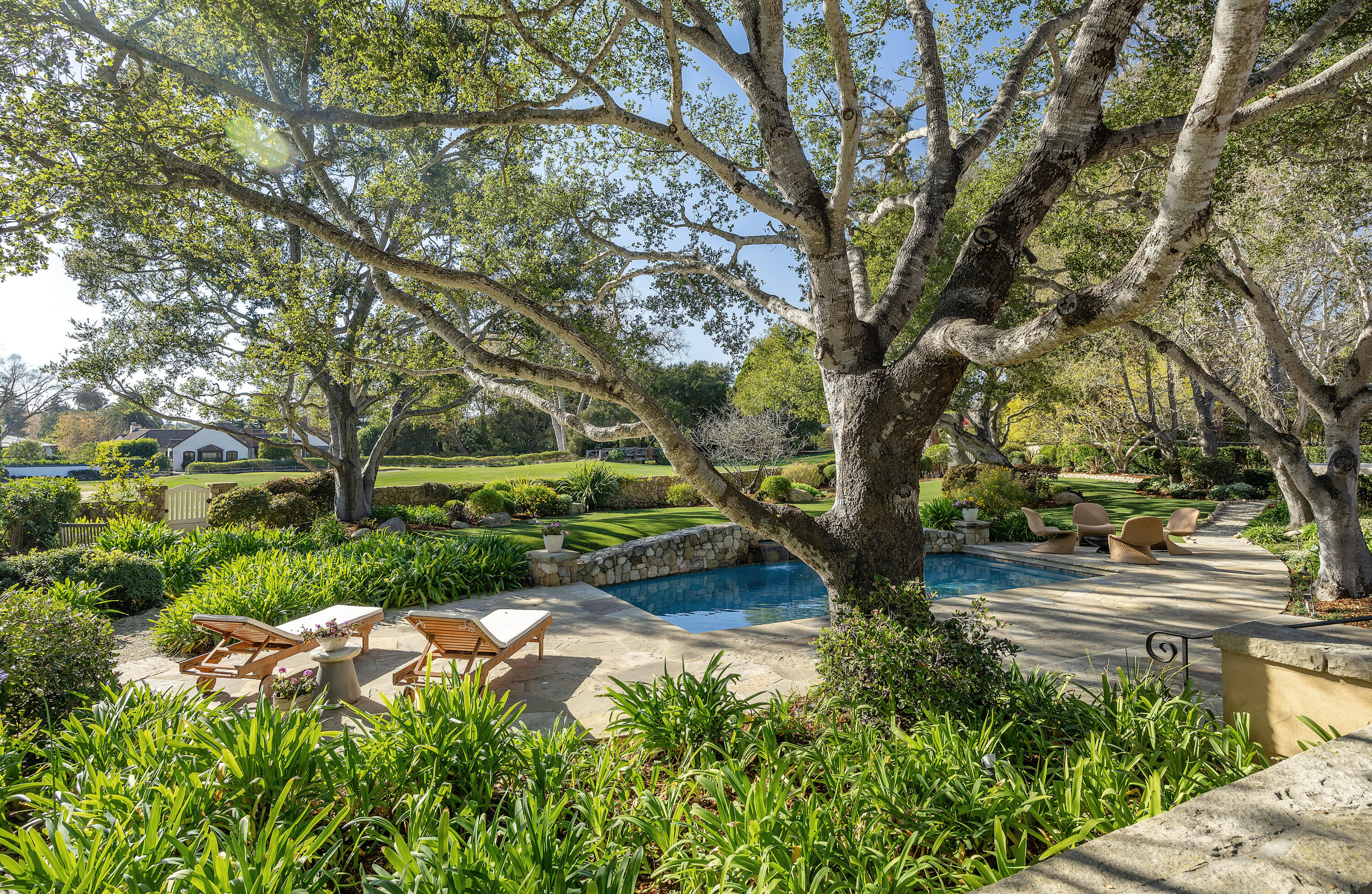 2125 Ten Acre Road