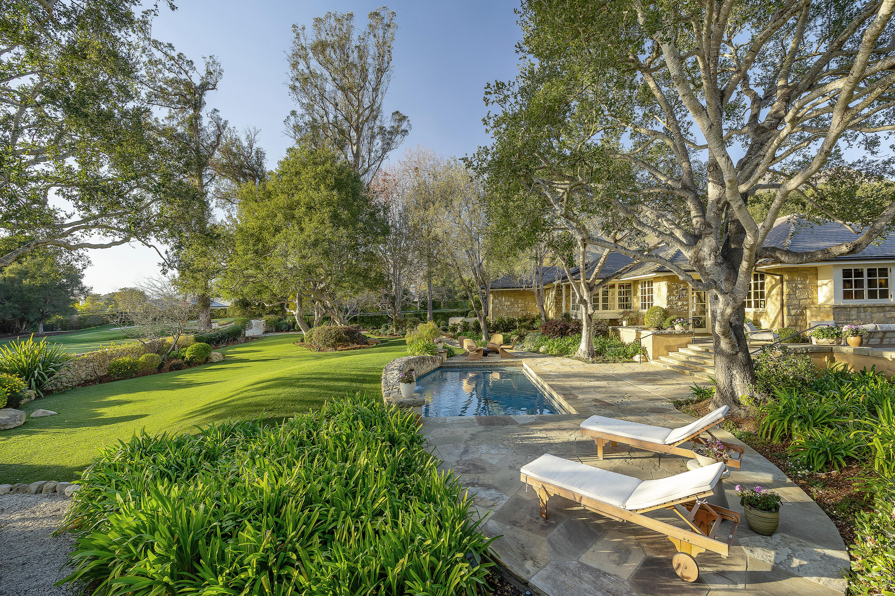 2125 Ten Acre Road