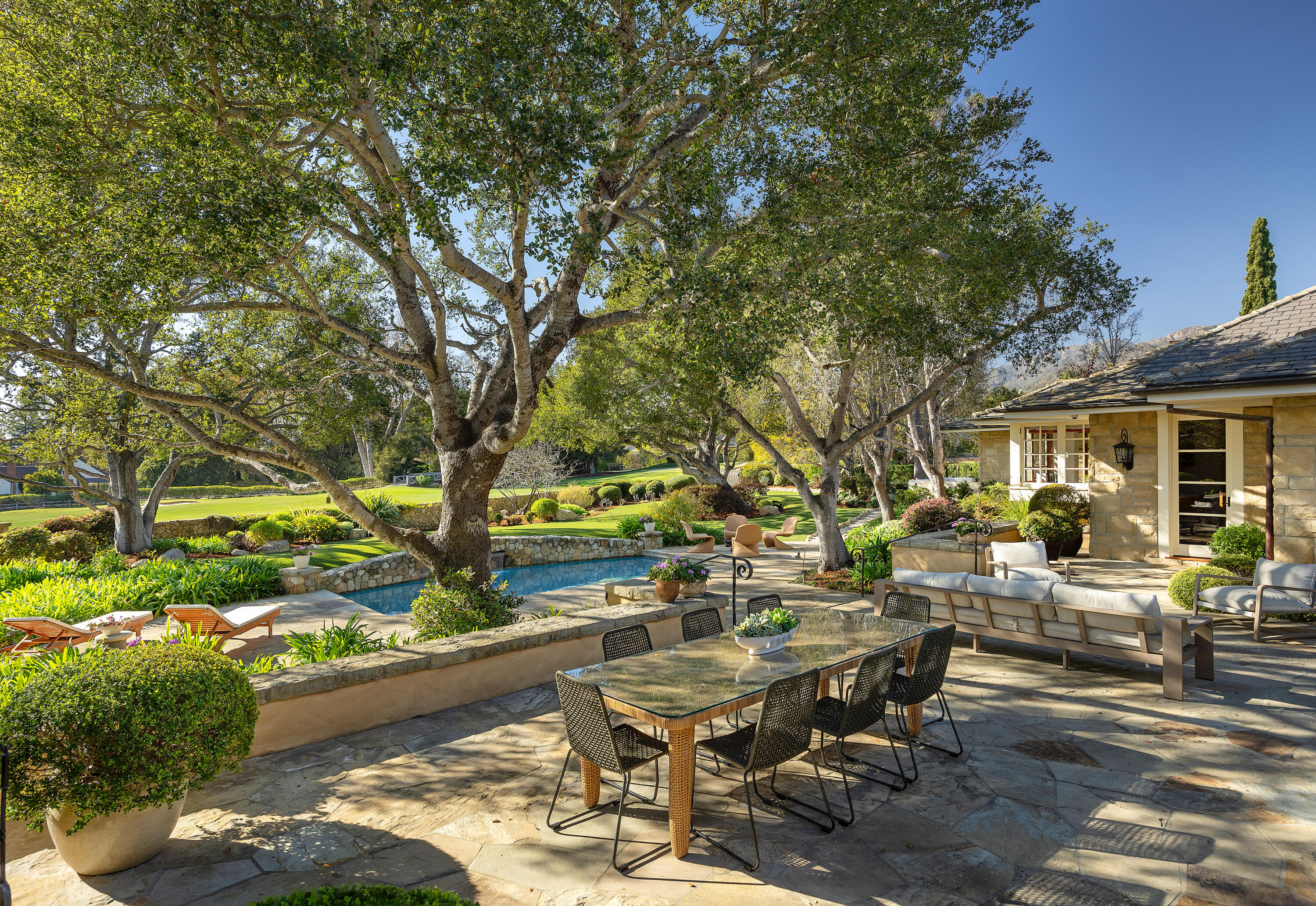 2125 Ten Acre Road