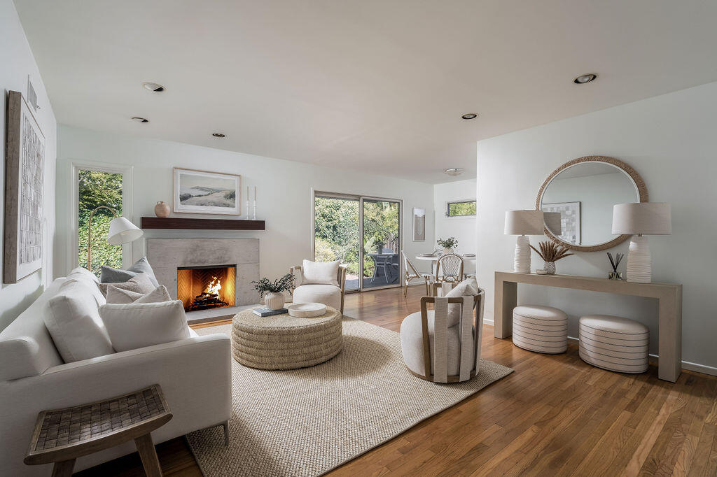 112 Vista Del Mar Drive