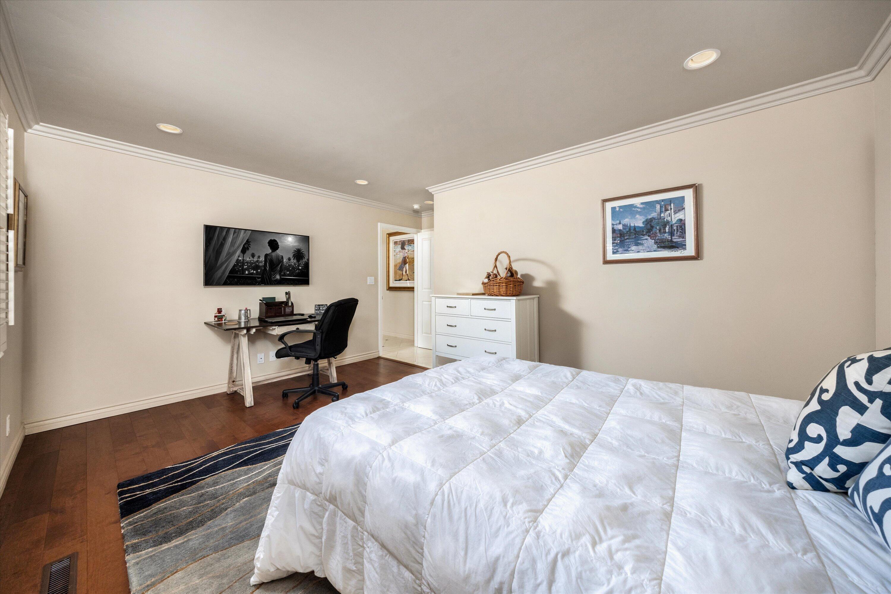115 Coronada Circle