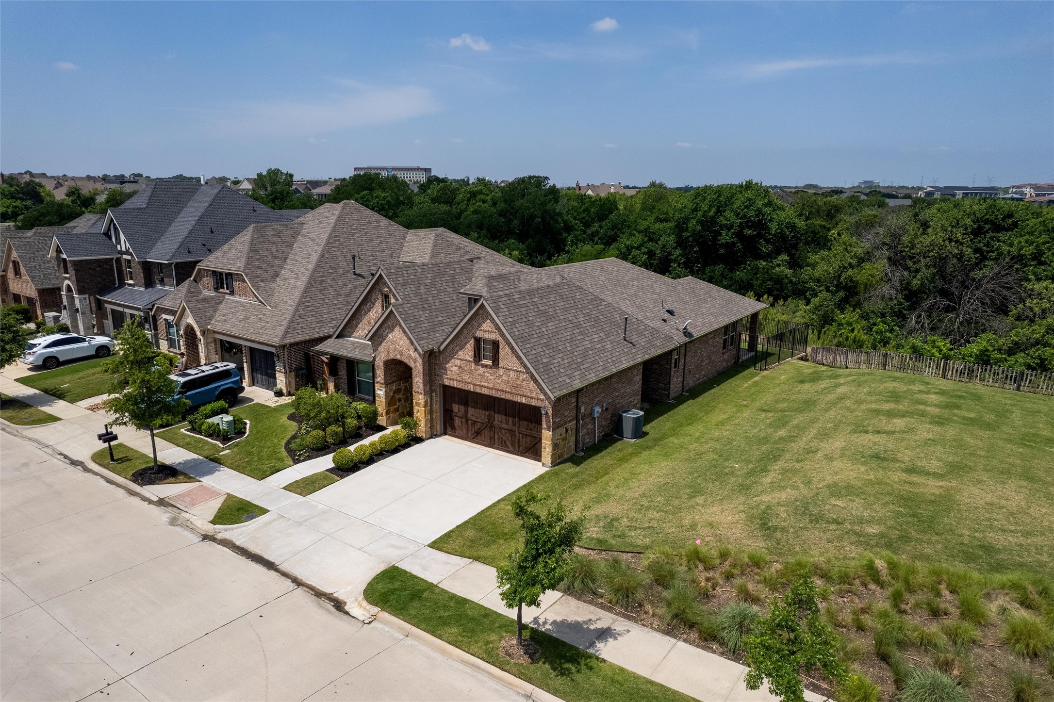 2552 Barton Creek Boulevard