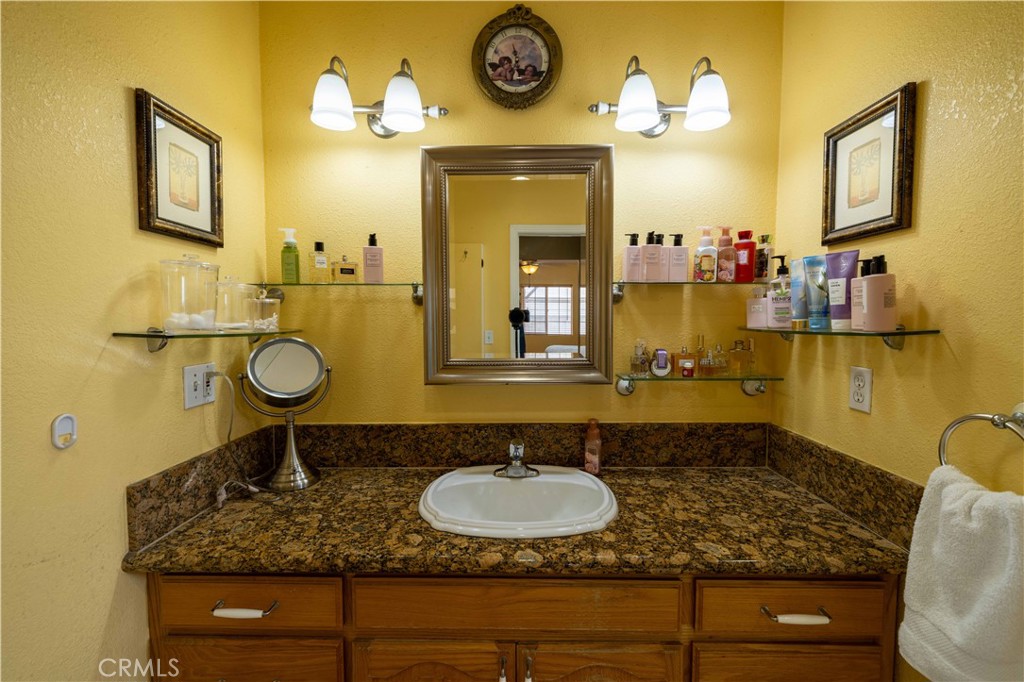 13938 Halcourt Avenue