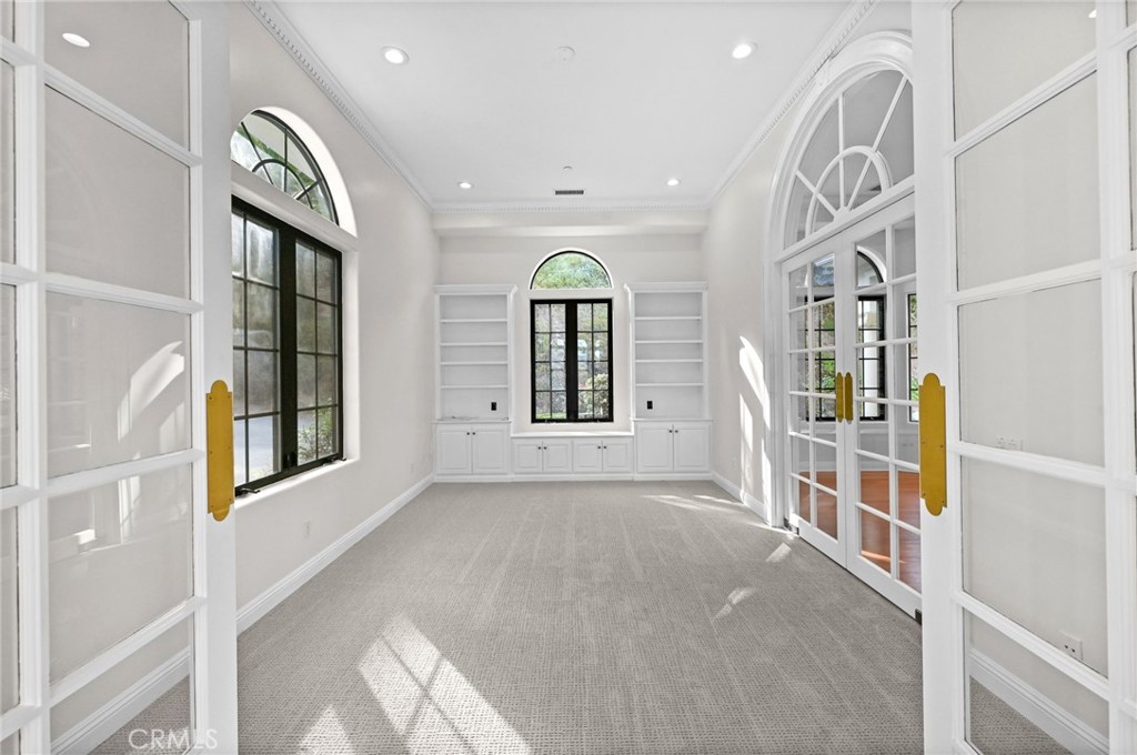 1852 Santa Margarita Drive