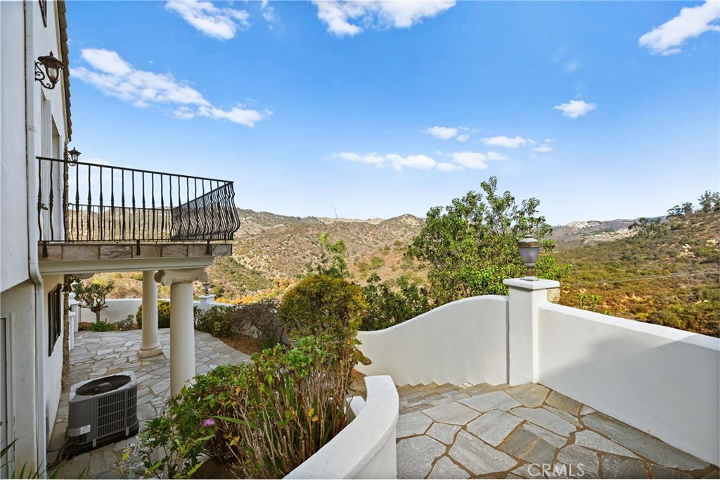 1852 Santa Margarita Drive