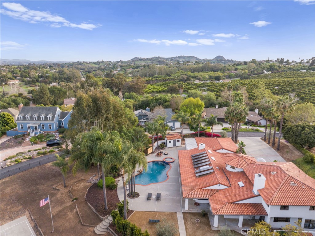 109 Lake Ridge Circle