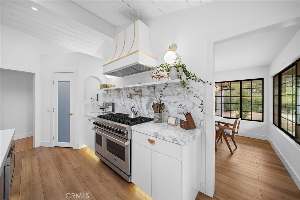 109 Lake Ridge Circle