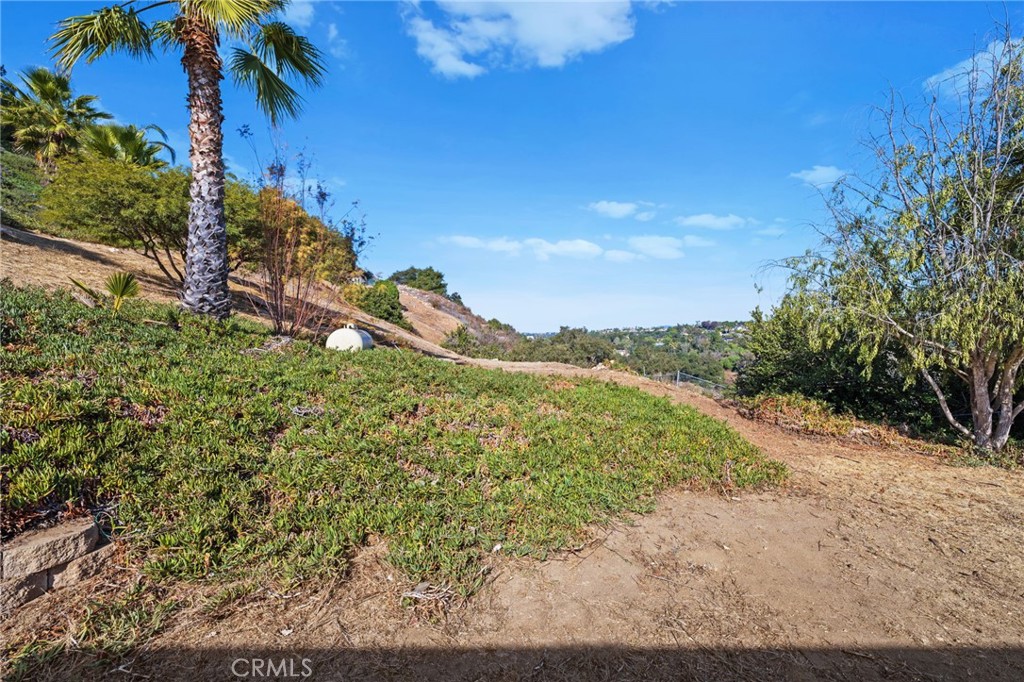 2240 Aqua Hill Road
