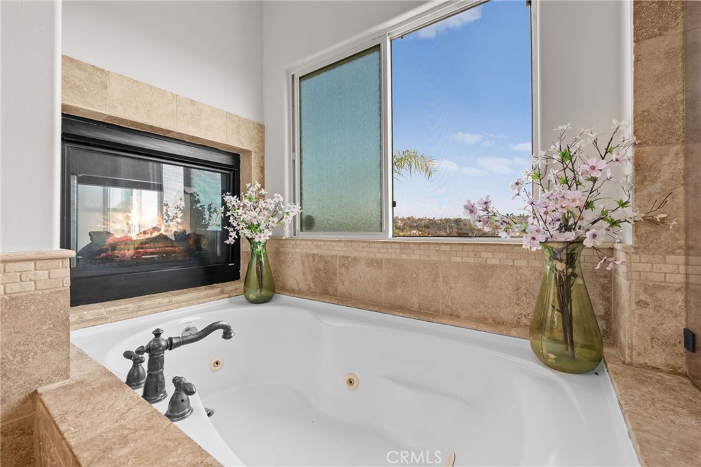 2240 Aqua Hill Road