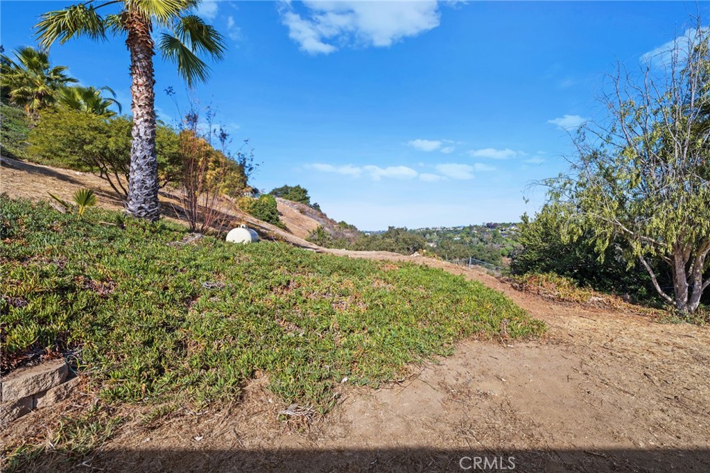 2240 Aqua Hill Road