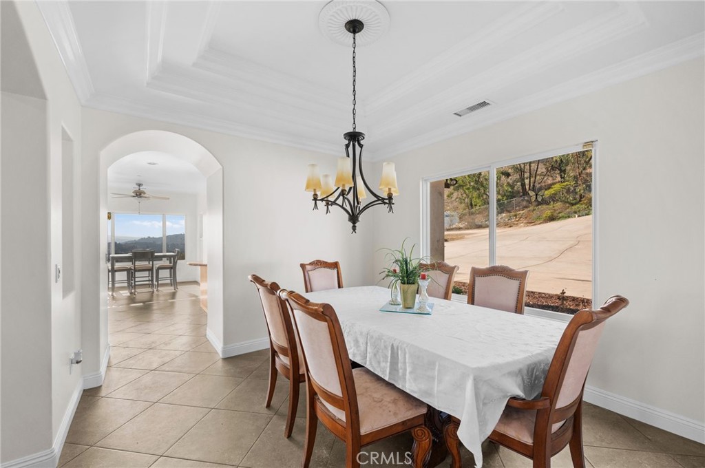 2240 Aqua Hill Road