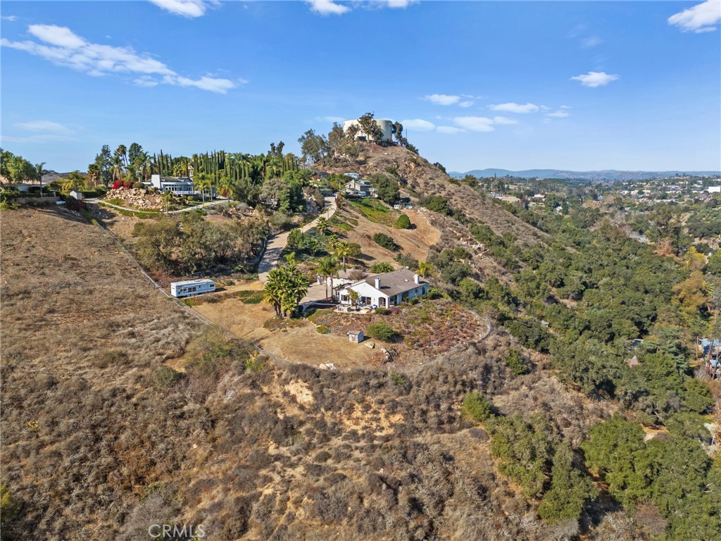 2240 Aqua Hill Road